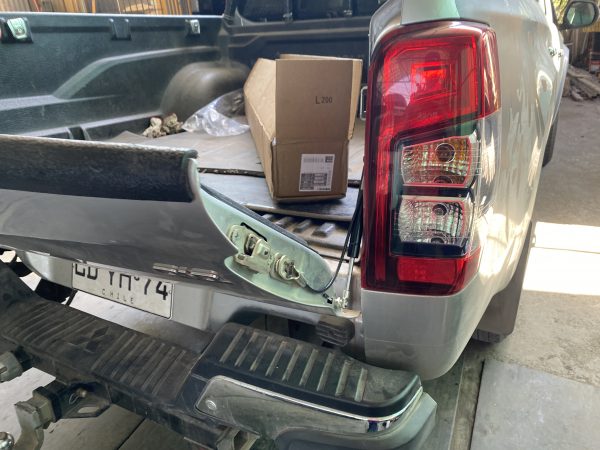 Amortigudor de Portalón NEW L200